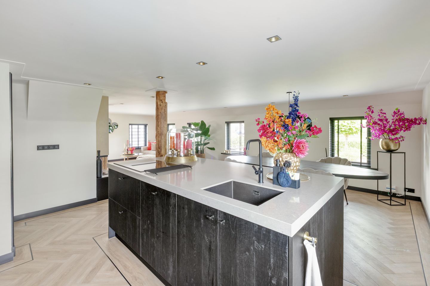 Foto 19 van Middenweg 580