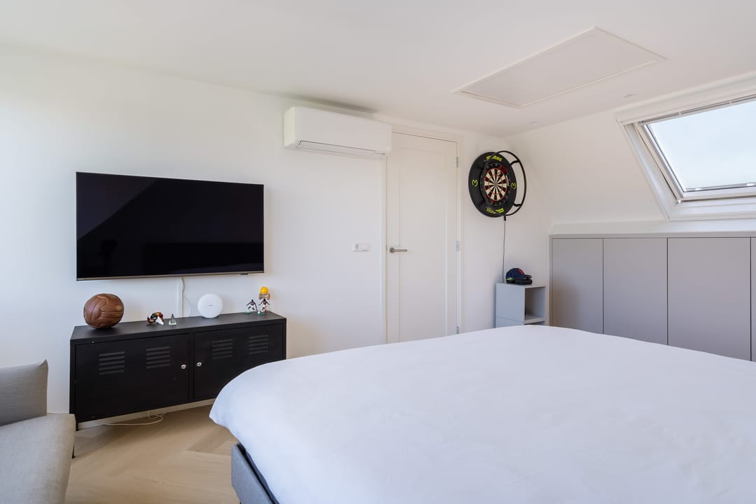 Photo 53 of Schepenen 48