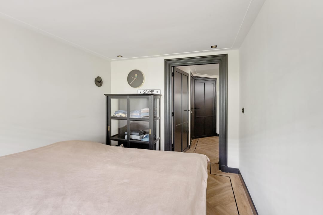 Foto 28 van Middenweg 580