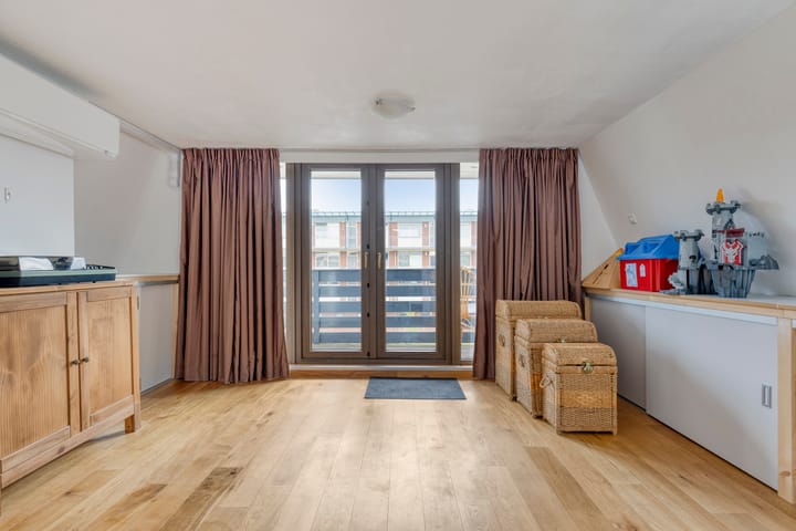 Foto 28 van Flevostraat 29