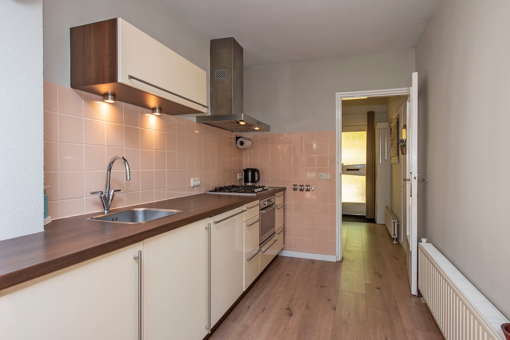 Photo 3 of Dollardstraat 9