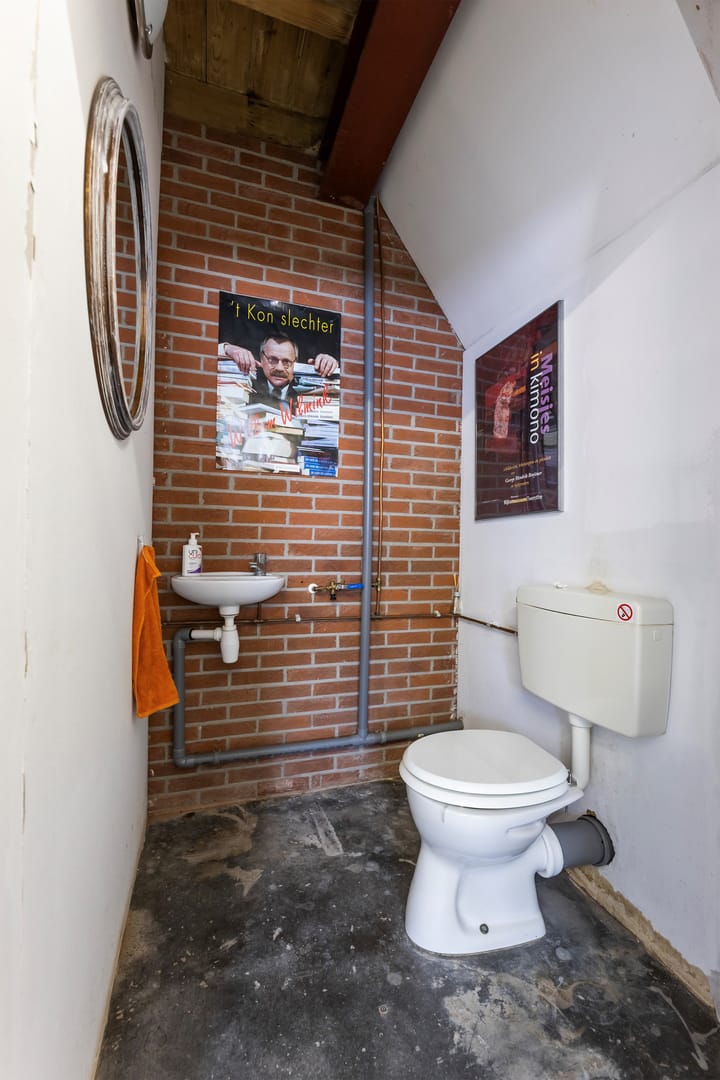 Photo 8 of Trompstraat 2