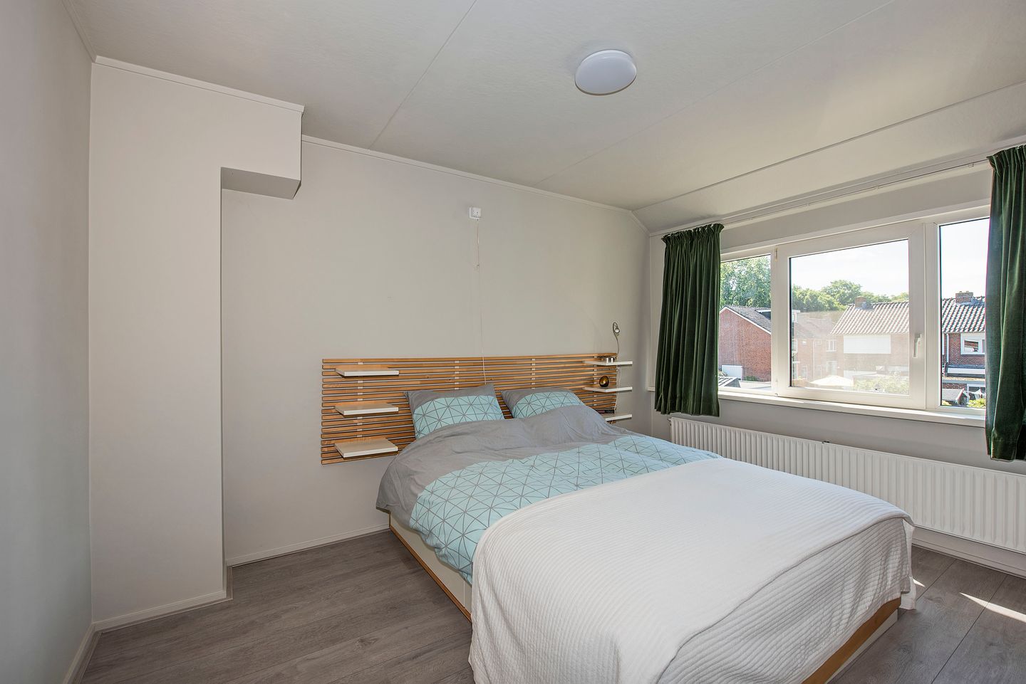 Photo 20 of Dollardstraat 9