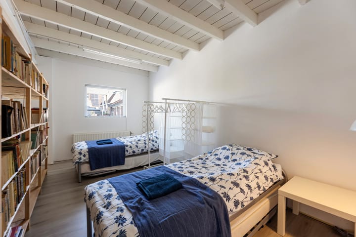 Photo 28 of Trompstraat 2