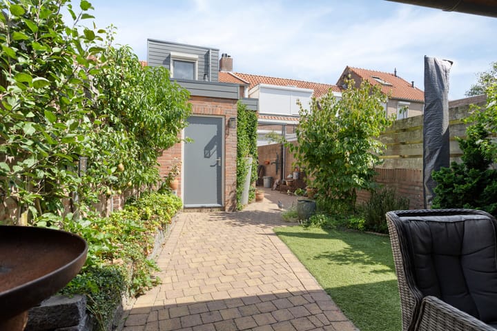 Foto 23 van Pastoor Bressersstraat 12