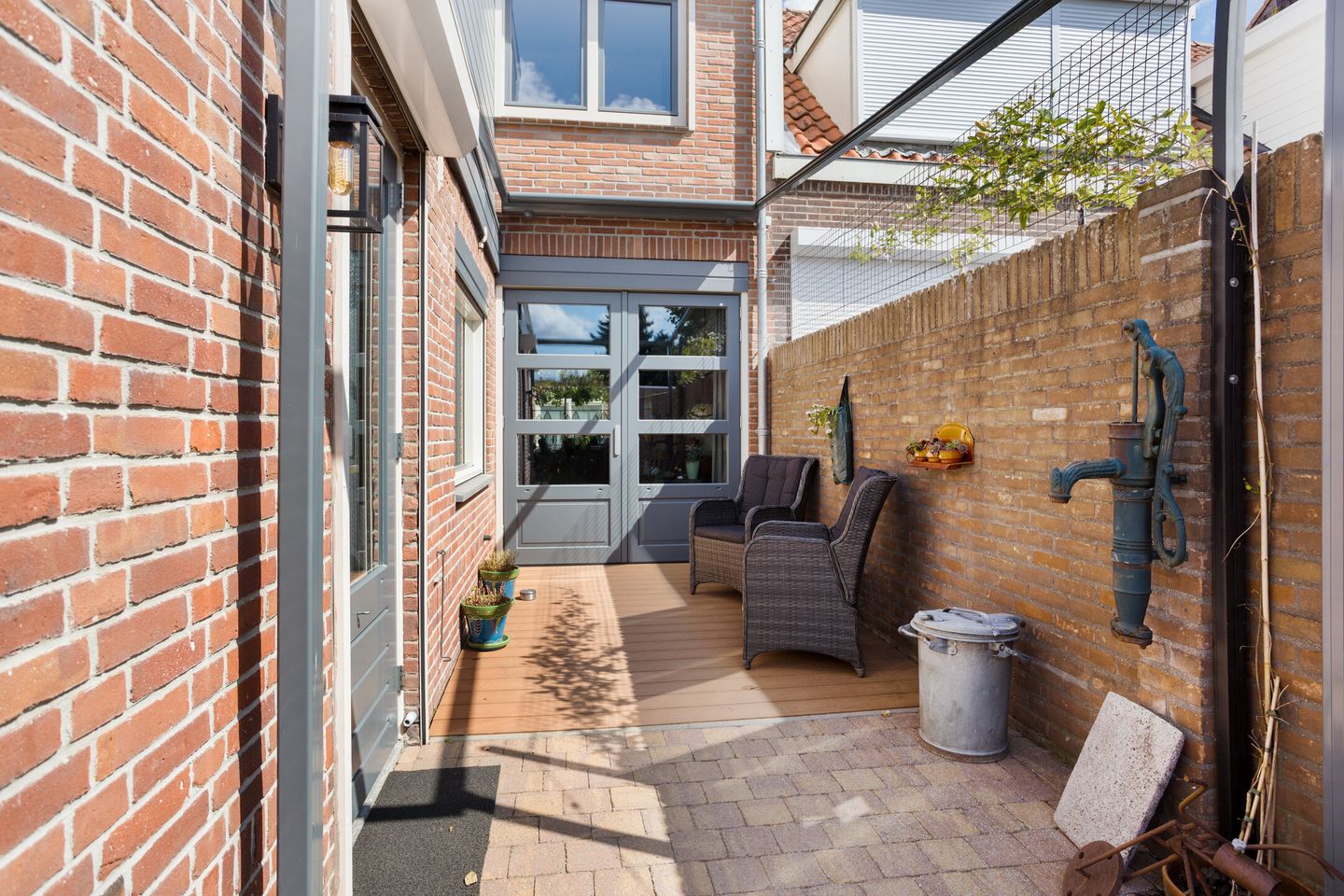 Photo 25 of Pastoor Bressersstraat 12