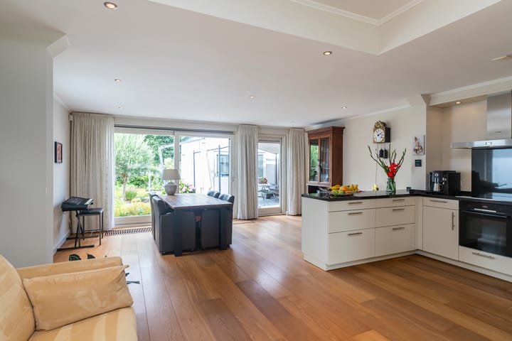 Photo 3 of Molenstraat 220