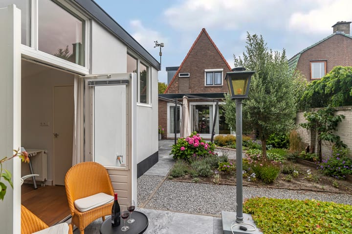 Photo 4 of Molenstraat 220