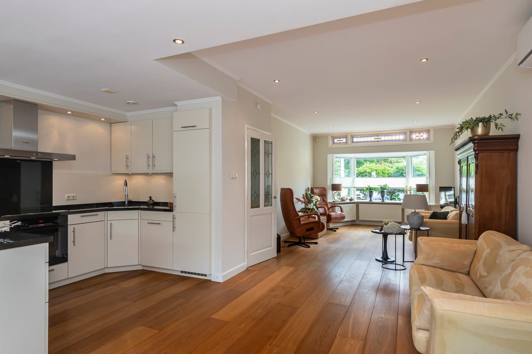 Photo 11 of Molenstraat 220