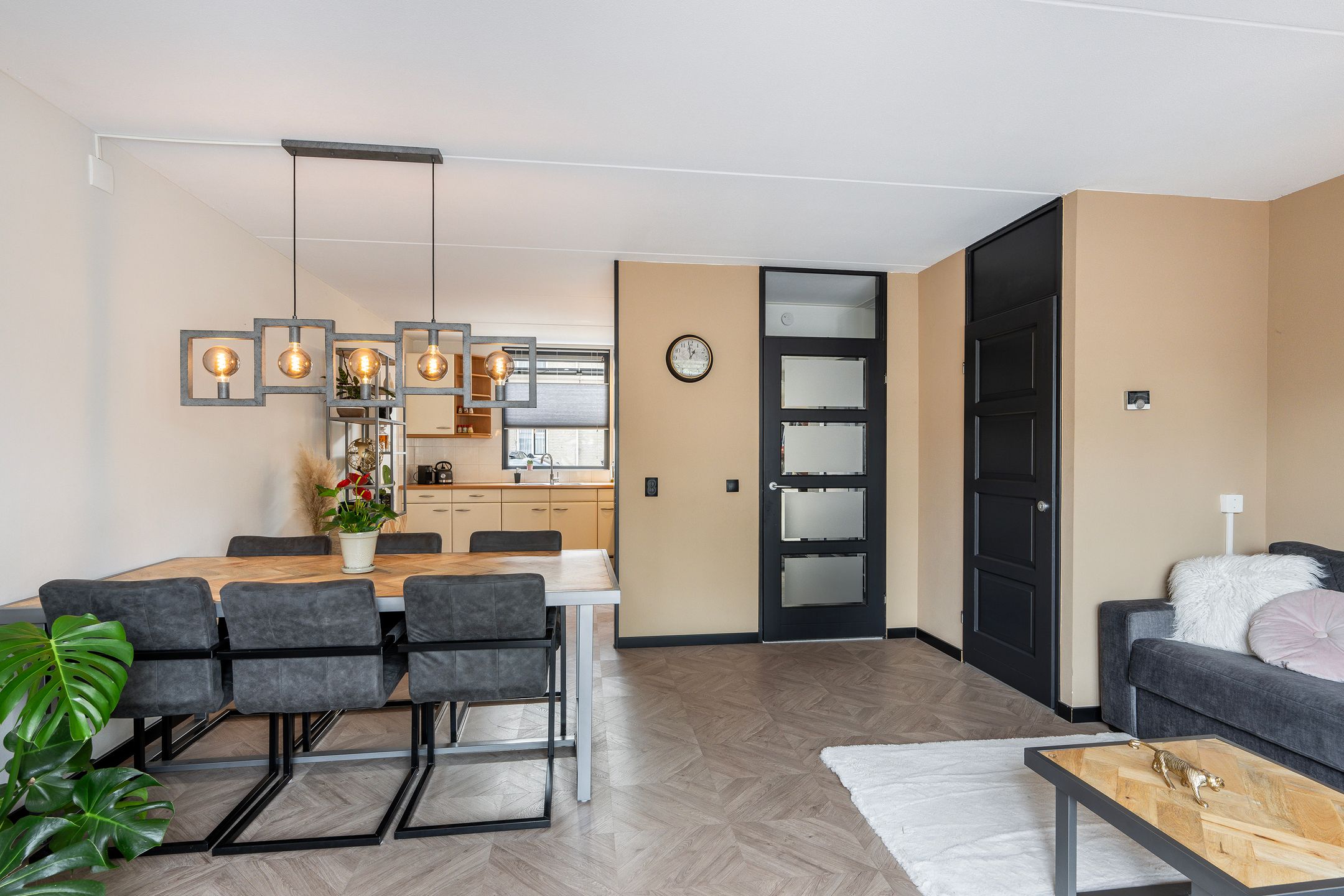 Photo 3 of Calsstraat 12