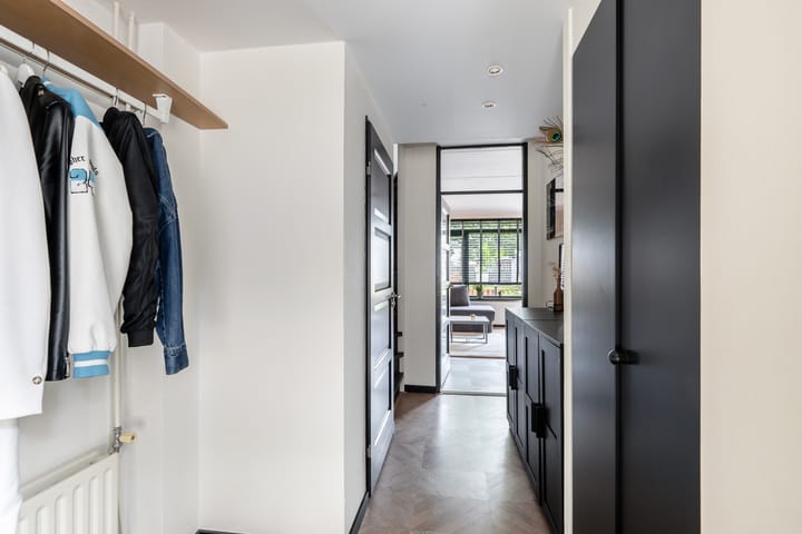 Photo 14 of Calsstraat 12