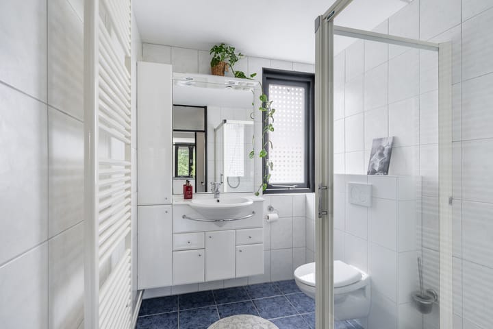 Photo 18 of Calsstraat 12