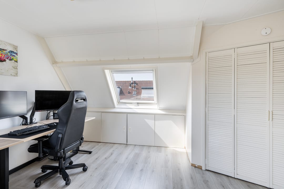 Photo 26 of Calsstraat 12