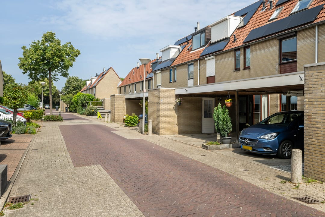 Photo 28 of Calsstraat 12