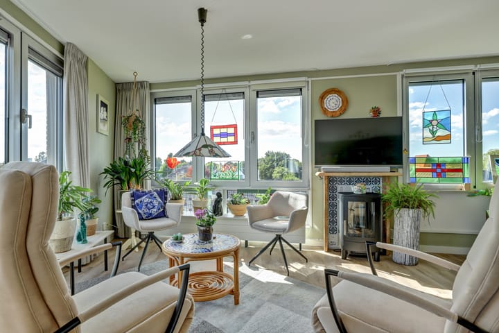 Foto 5 van Regelhaalder 110