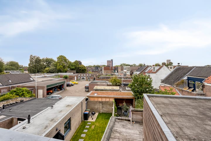 Foto 33 van Molenstraat 56