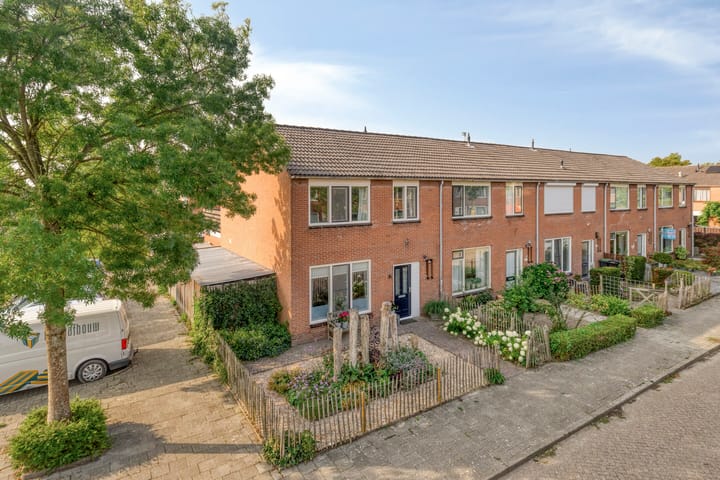 Foto 1 van Vronesteijn 18