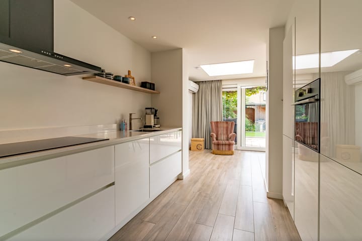 Photo 14 of Doctor Schaepmanlaan 57