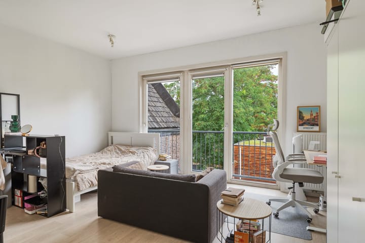 Foto 9 van Adriaanstraat 28-D