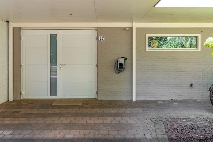 Photo 32 of Doctor Schaepmanlaan 57