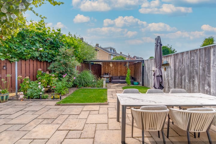 Photo 38 of Doctor Schaepmanlaan 57