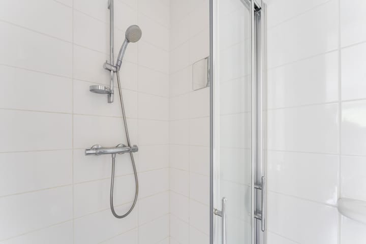 Foto 14 van Adriaanstraat 28-D