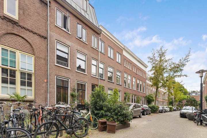 Foto 16 van Adriaanstraat 28-D