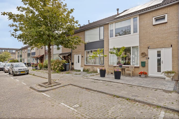 Foto 2 van Polarisstraat 3