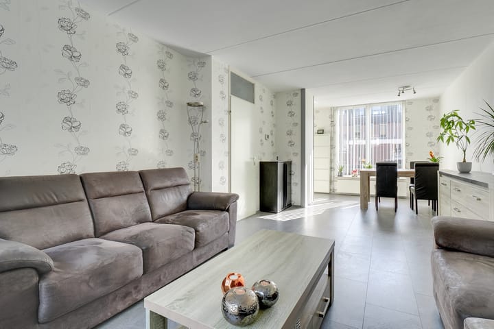 Foto 9 van Tolgaarderlaan 16