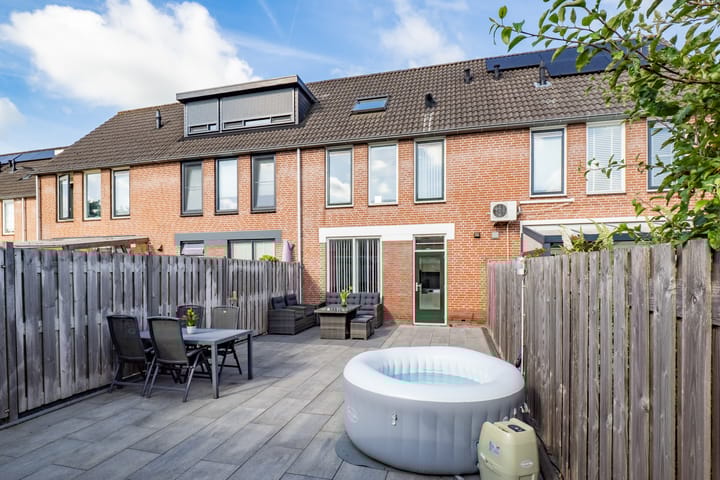 Foto 4 van Tolgaarderlaan 16