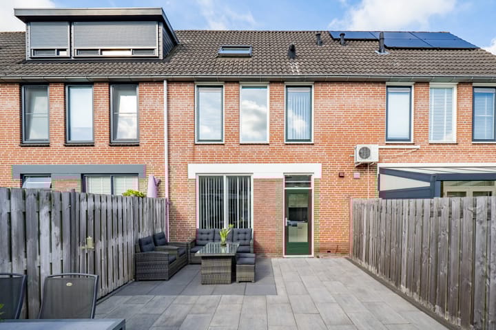 Foto 36 van Tolgaarderlaan 16