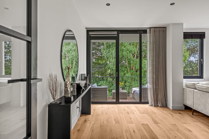 Photo 2 of Gouwestraat 11-D