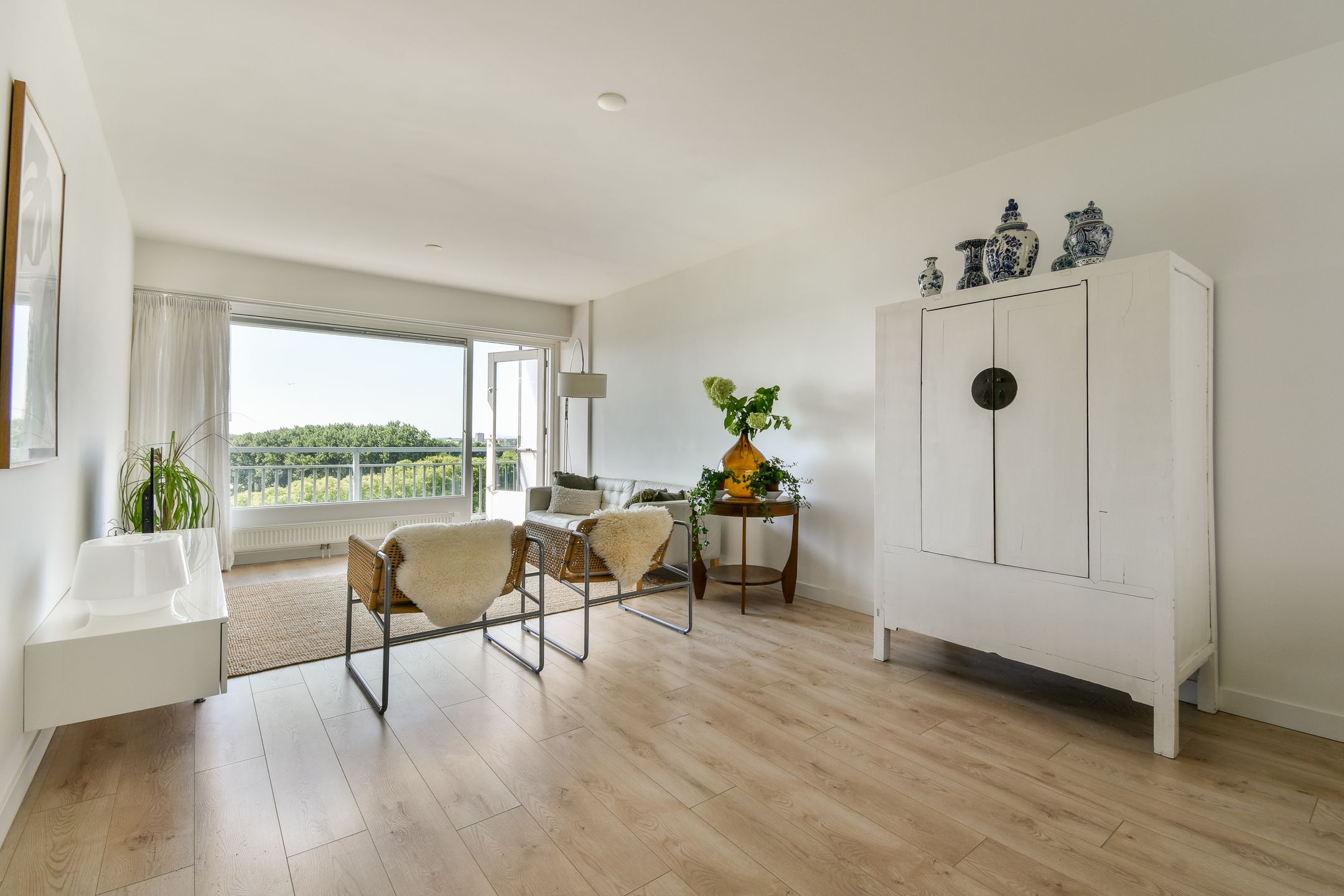 Foto 9 van Burgemeester Hogguerstraat 271