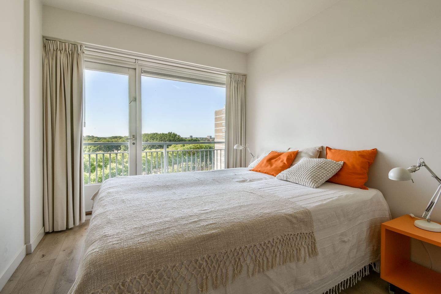 Foto 14 van Burgemeester Hogguerstraat 271