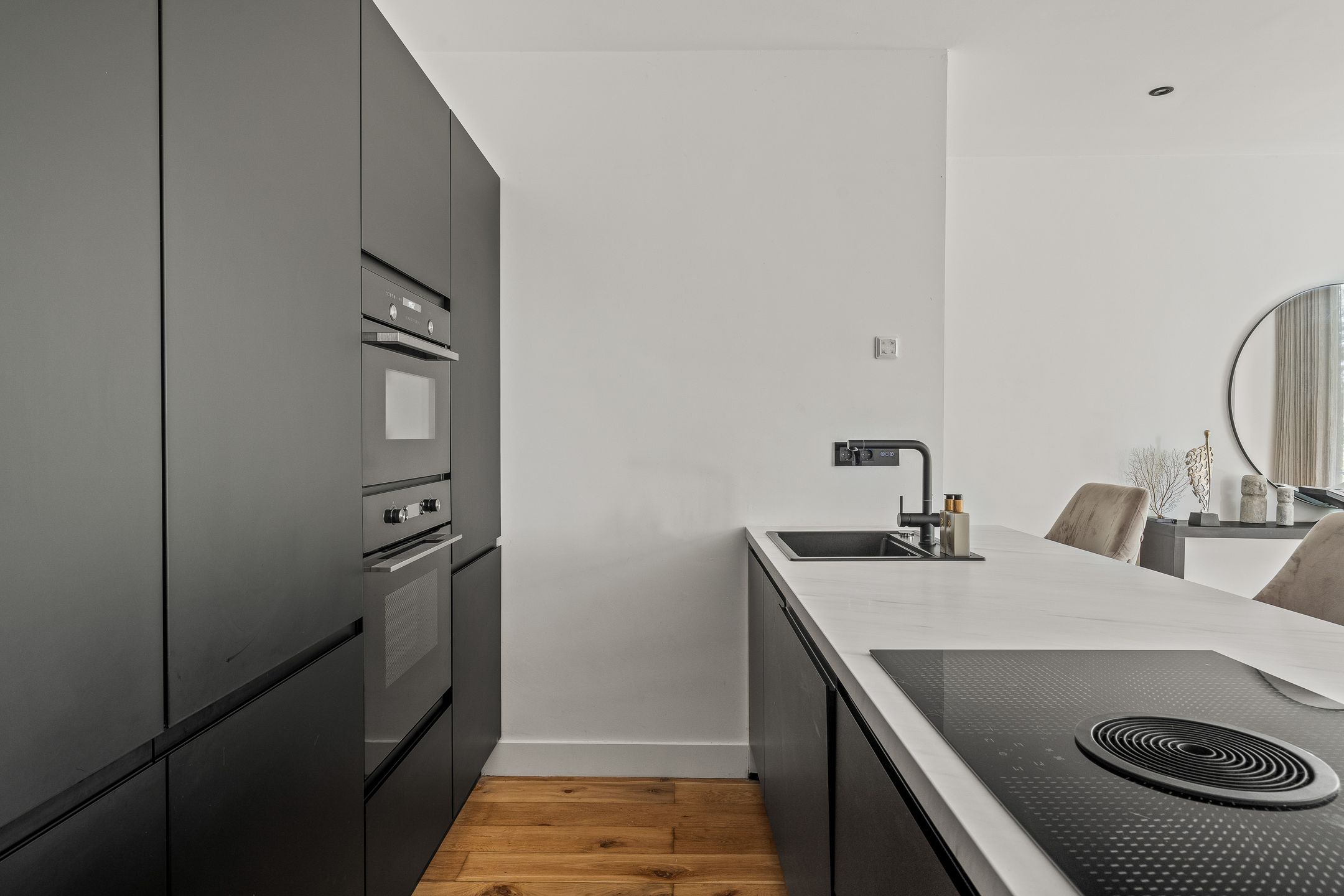 Photo 27 of Gouwestraat 11-D