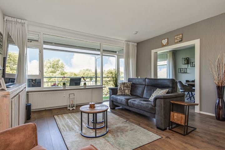 Foto 2 van Roland Holstlaan 974