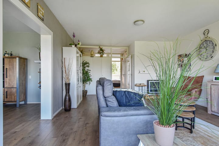 Photo 14 of Roland Holstlaan 974