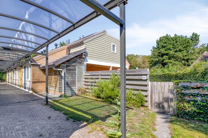 Photo 2 of Valkenisseweg 86