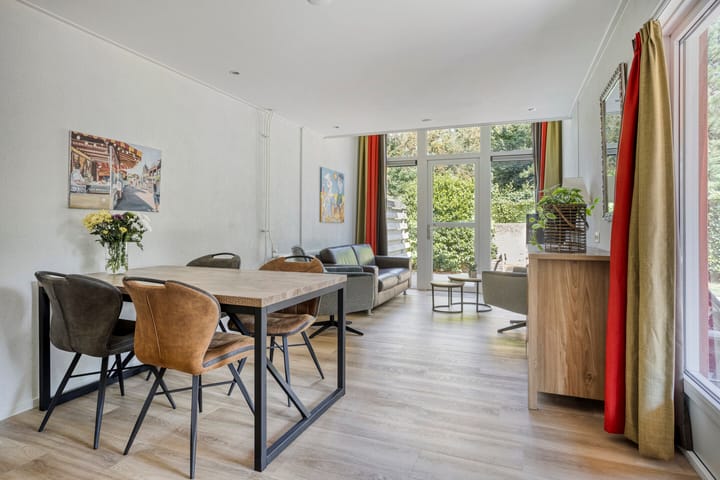 Photo 6 of Valkenisseweg 86