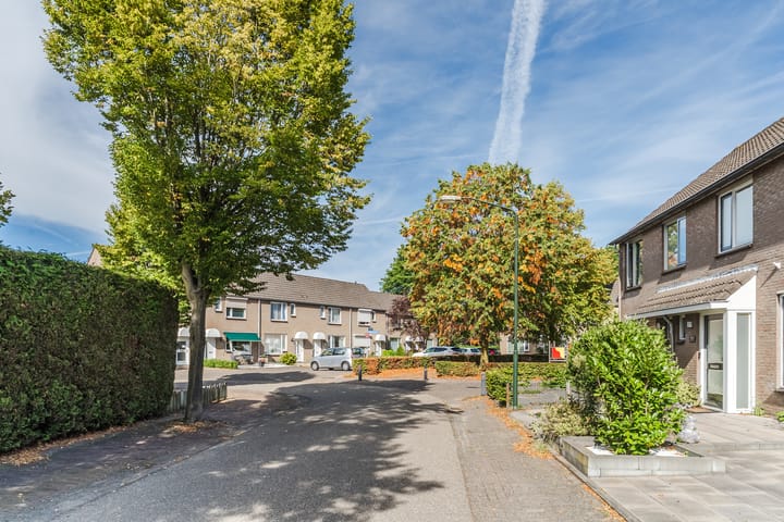 Photo 52 of Ambachtsweg 39