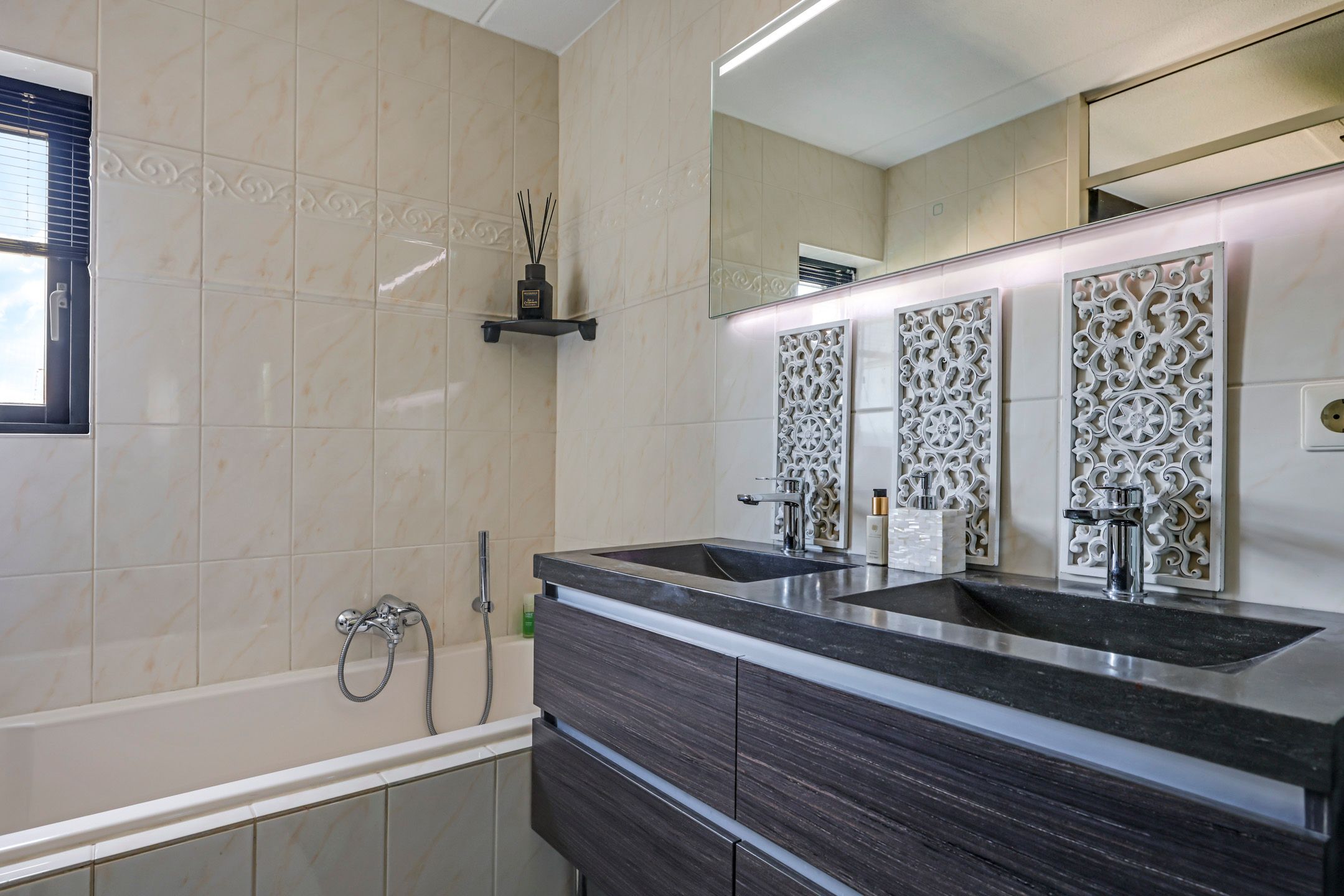 Foto 33 van Kamperfoeliestraat 41