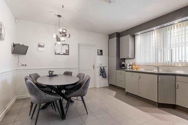 Photo 10 of Brigittastraat 4