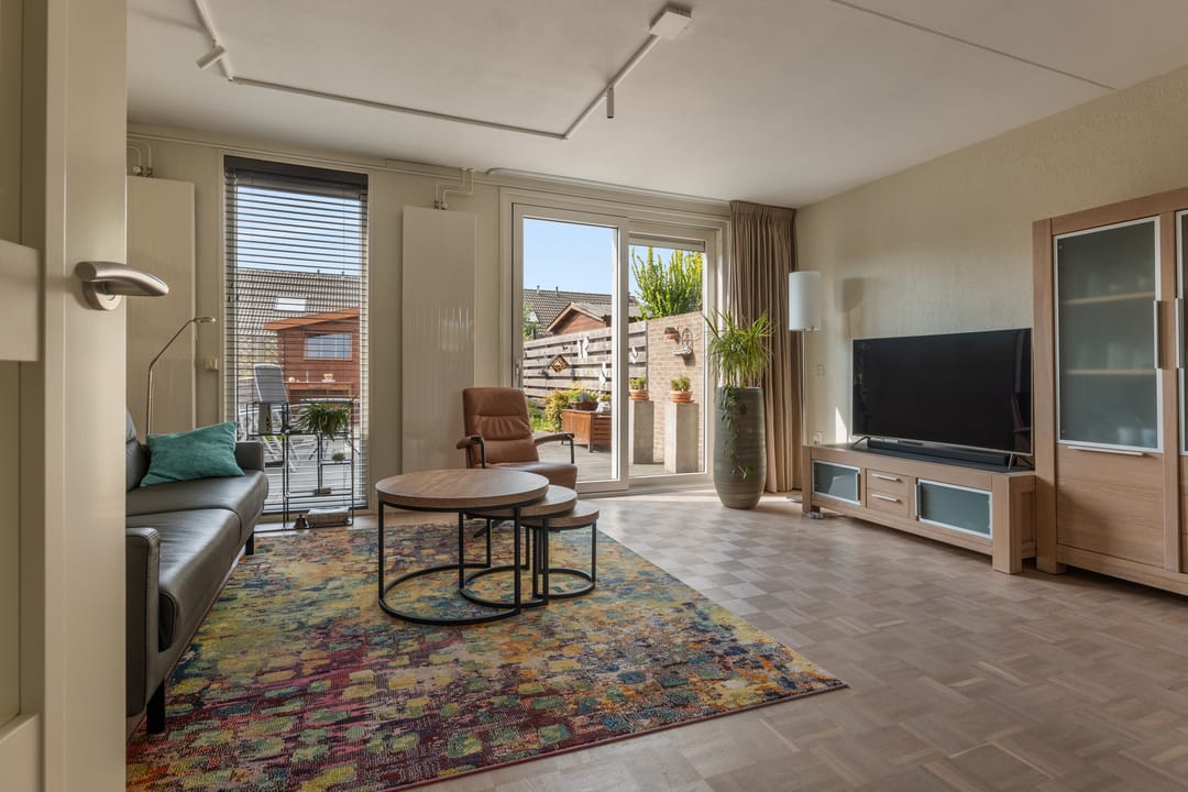 Foto 7 van Nageljongen 24