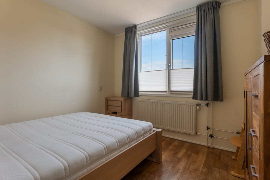 Foto 17 van Nageljongen 24