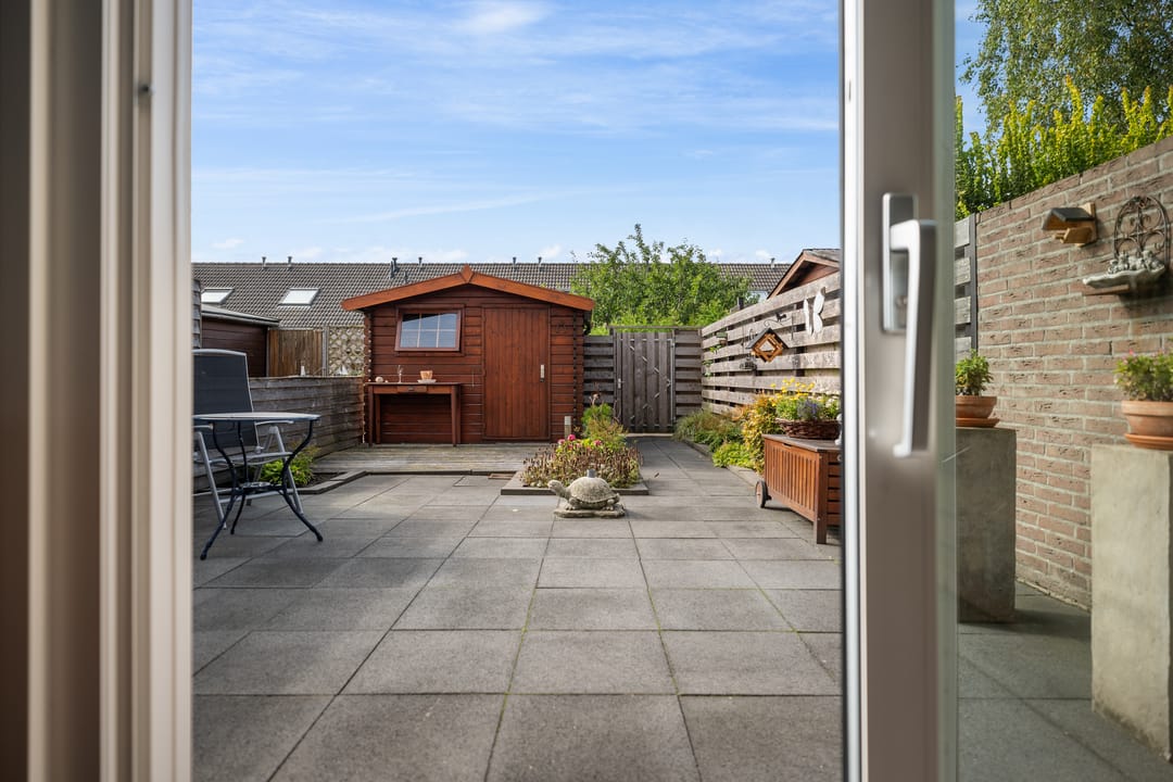 Foto 22 van Nageljongen 24