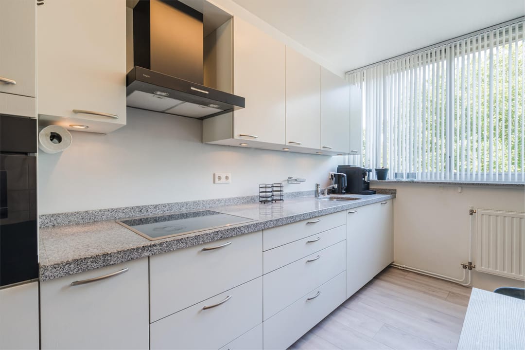 Foto 26 van Veenbesstraat 558