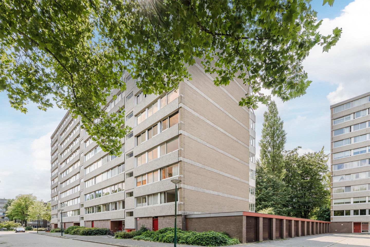 Foto 35 van Veenbesstraat 558