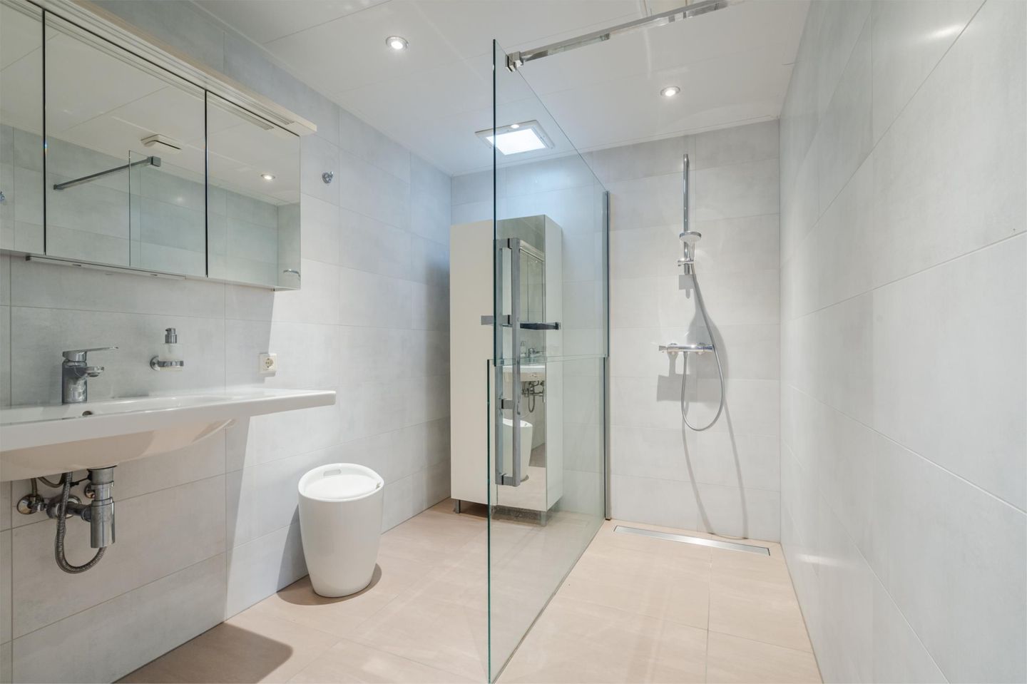 Foto 14 van Heidelaan 1