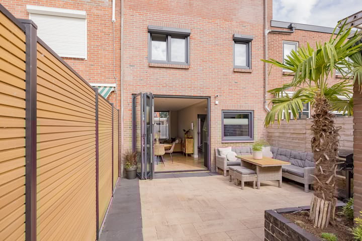 Foto 23 van Paulus Potterstraat 5