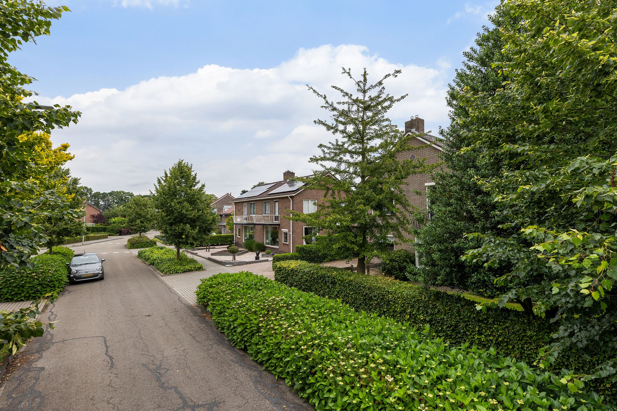 Foto 45 van van Limburg Stirumlaan 7